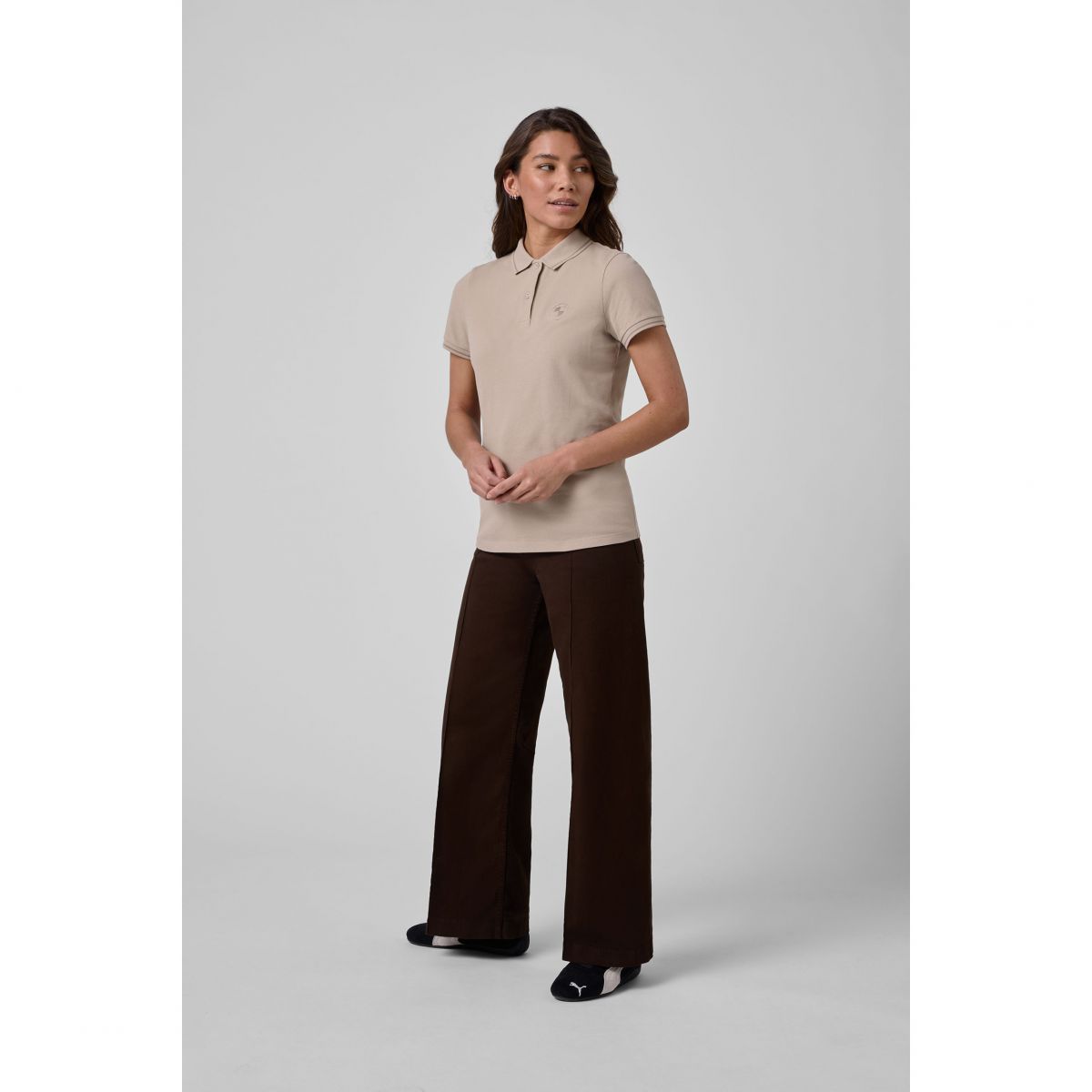 米色女Polo衫